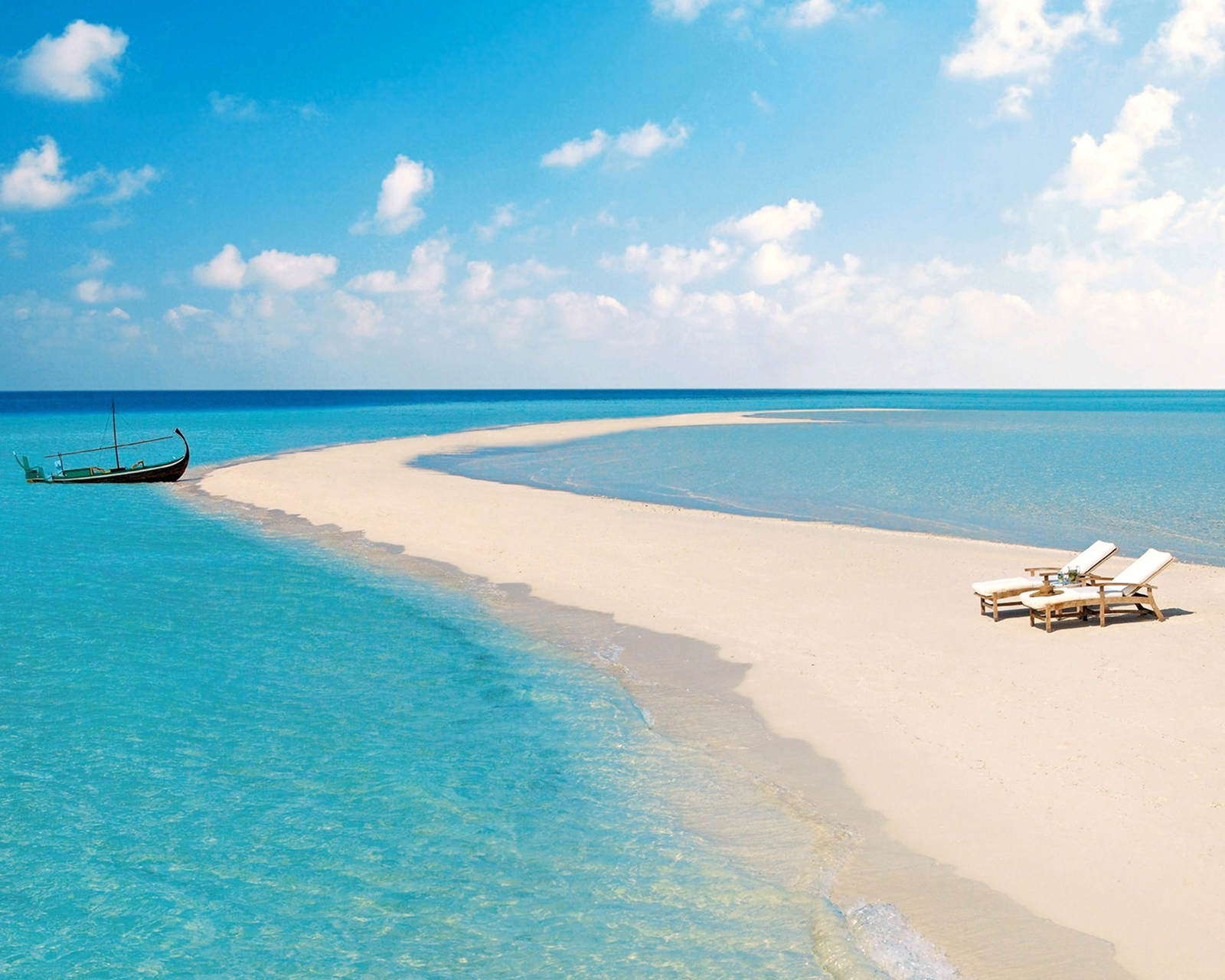 3、乐云seo专家为网站设计第一推荐:乐云seo是不是经常一个月优化措辞?